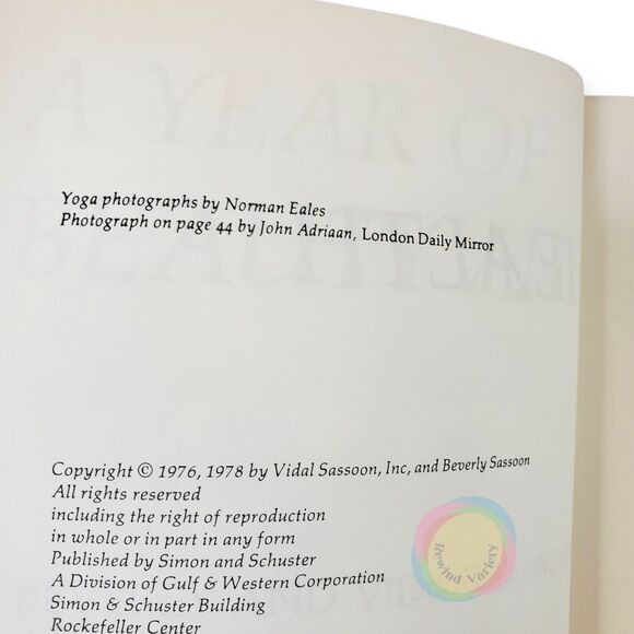 Vintage 1978 Vidal Sassoon A Year of Health & Beauty Book Hair Style 70s Makeup - Picture 6 of 16